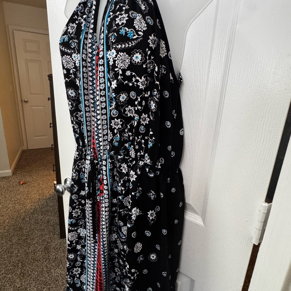 Charlotte Russe Black and Blue Floral Dress 0110 - Picture 3 of 5